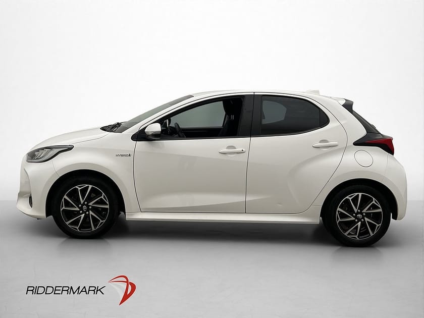 Bild 4 av Toyota Yaris Hybrid 116hk Backkamera Adaptiv Rattvärme
