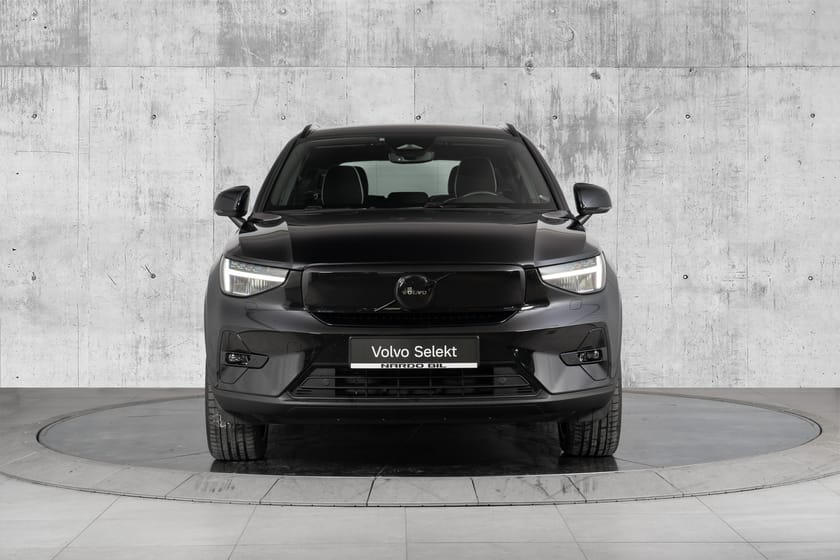 Bilde 3 av Volvo EX40 Twin Motor Performance 442 hk Plus. Krok/El sete minne/Varmepumpe/Adaptiv CC