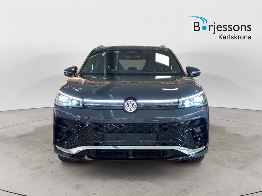 Bild 5 av Volkswagen Tiguan eHybrid R-LINE Laddhybrid 272 HK DSG6