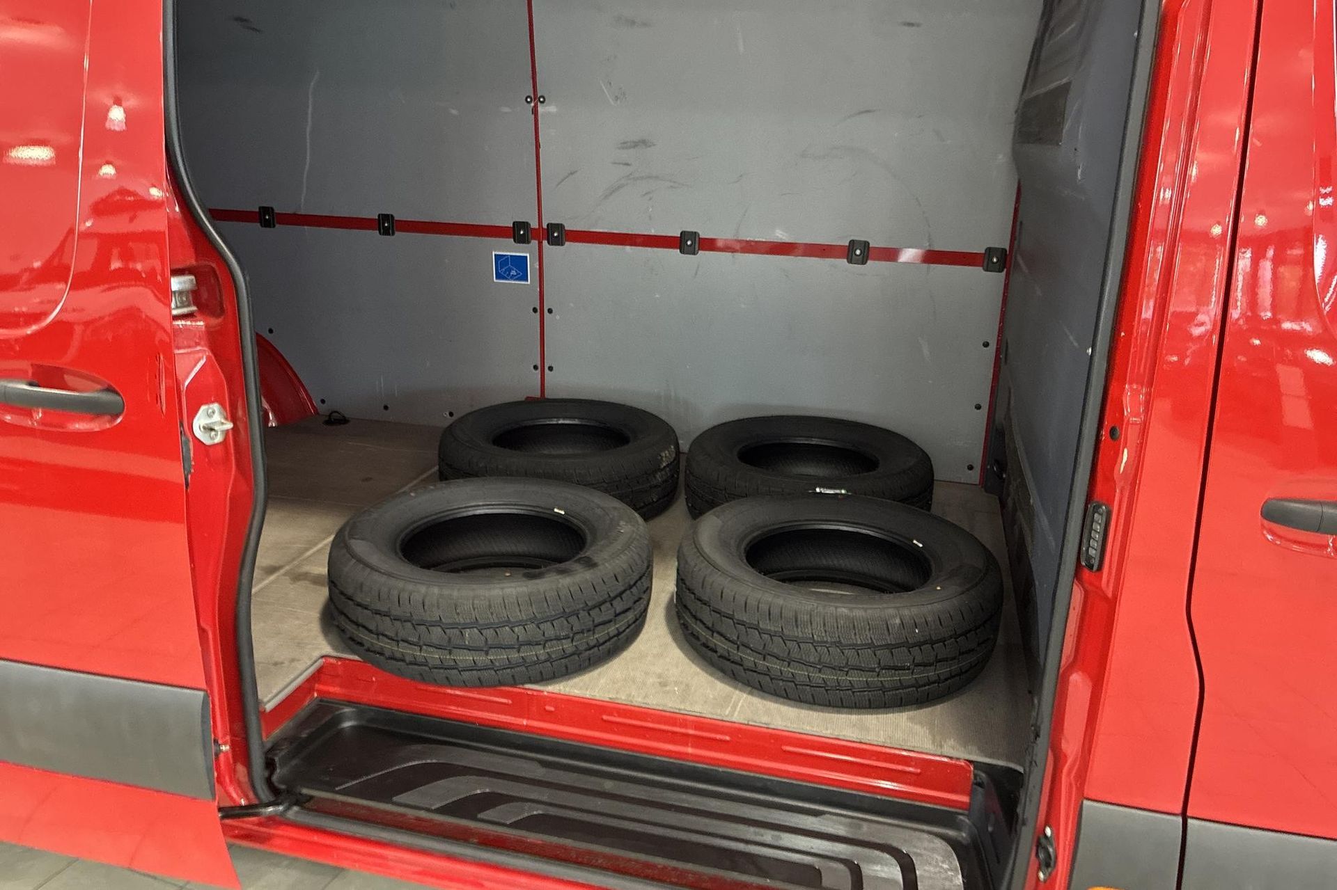 Mercedes-Benz Sprinter 2023, bild 7/10