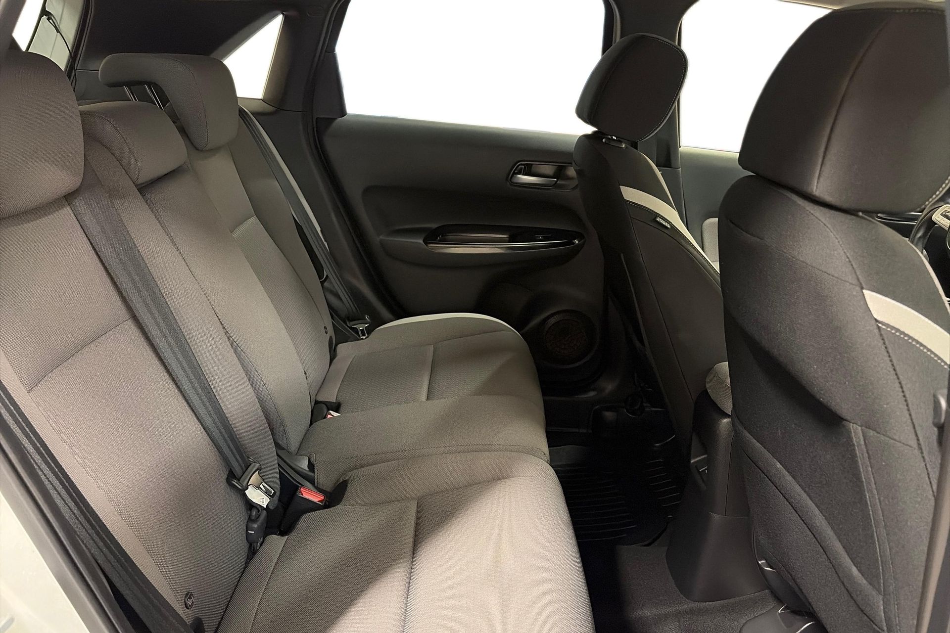 Honda Jazz Crosstar e:HEV 2023, bild 7/10