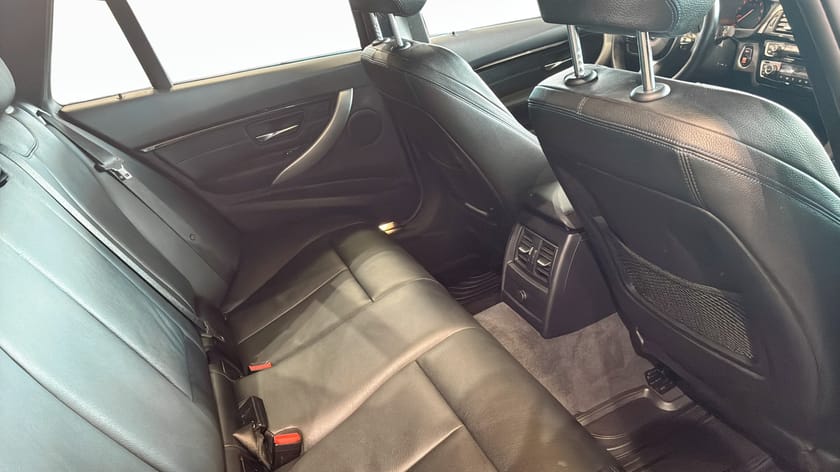 Bild 5 av BMW 3-serie I Touring |M sport| Shadow Line| (184hk)