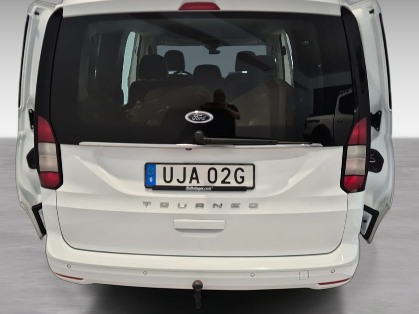 Bild 4 av Ford Grand Tourneo Connect L2 2.0D 122 Titani A FWD