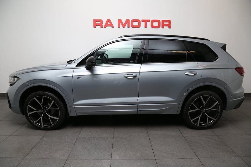 Bild 3 av Volkswagen Touareg 3,0 V6 TDI R-Line Final Edition 4M Värme Drag Leasbar