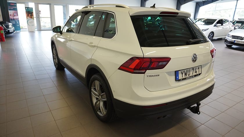 Bild 5 av Volkswagen Tiguan 2.0 TDI/4Motion/INFÄLLBAR DRAG/B-KAMERA/ELBAKLUCKA