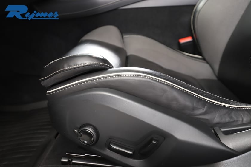Bild 5 av Volvo V60 Recharge T8 R-Design