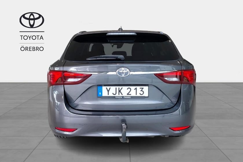 Bild 4 av Toyota Avensis Kombi 1.8 Active Plus Skinnklädsel Drag Mv Vinterhjul