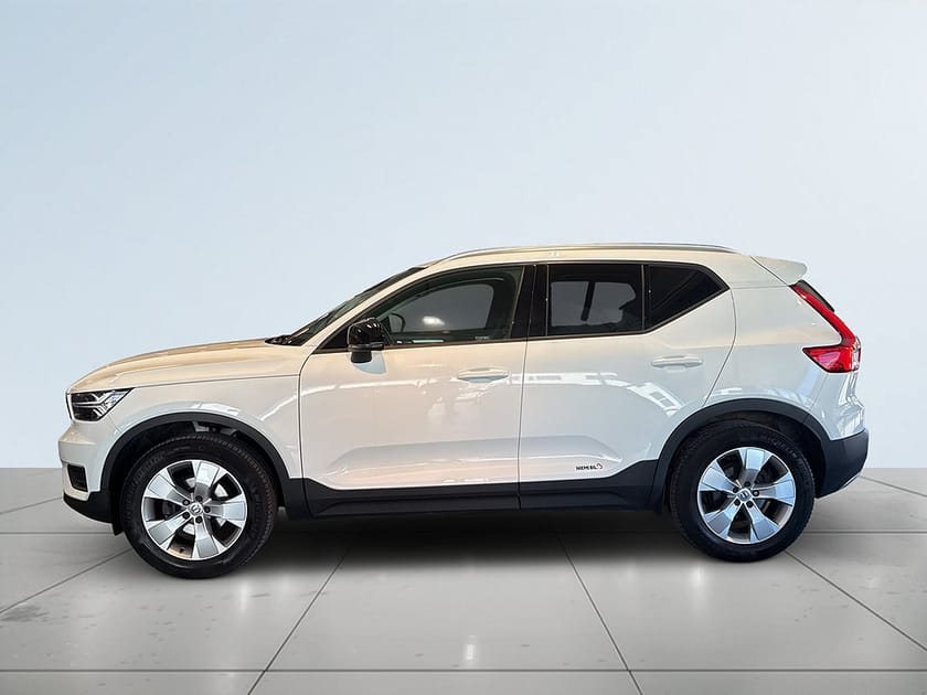 Bild 4 av Volvo XC40 T3 Momentum/Psens/SoV-hjul/Keyless/P-värmare