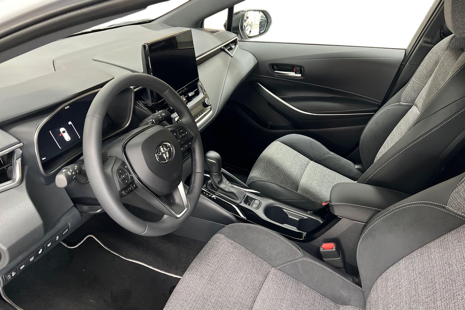 Toyota Corolla 2025, bild 6/10