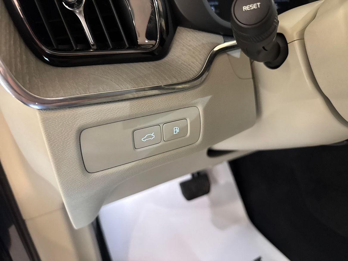 Volvo XC60 2024 - miniatyr 17