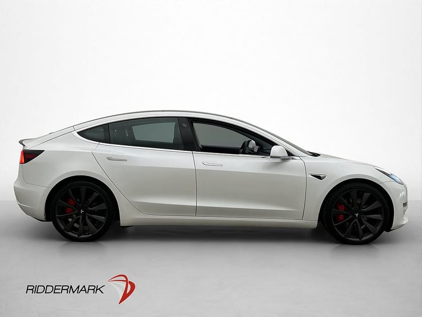 Bild 5 av Tesla Model 3 Performance AWD Autopilot Svensksåld