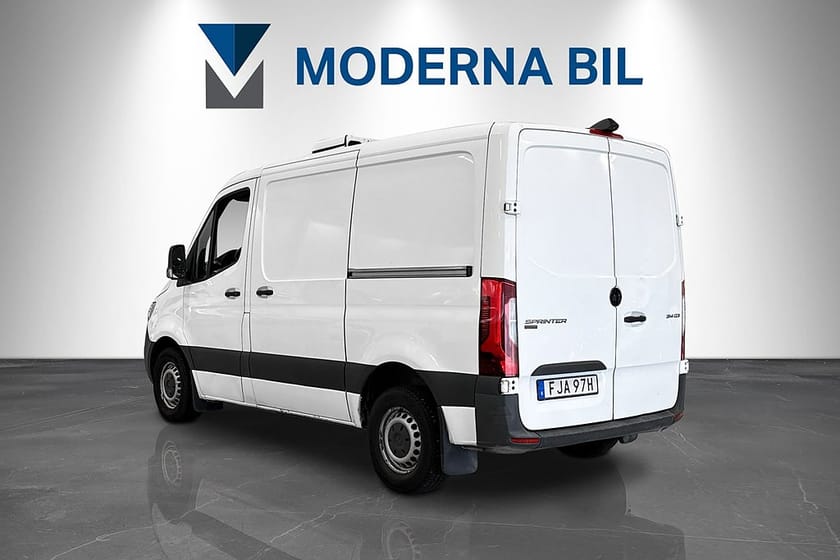 Bild 3 av Mercedes-Benz Sprinter 314 CDI FWD Panel Van Kylbil Moms B-kam 3-sits Värmare 2x skjutdörrar
