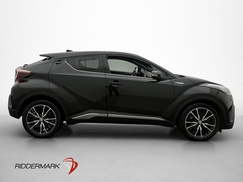 Bild 4 av Toyota C-HR Hybrid Executive JBL-ljud Kamera Teknik pkt BLIS