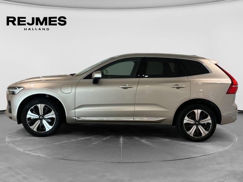 Bild 3 av Volvo XC60 Recharge T6 Core Edition