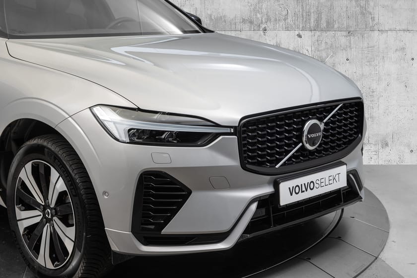 Bilde 2 av Volvo XC60 T8II Ultimate Dark H&K/HUD/360/Hengerfeste