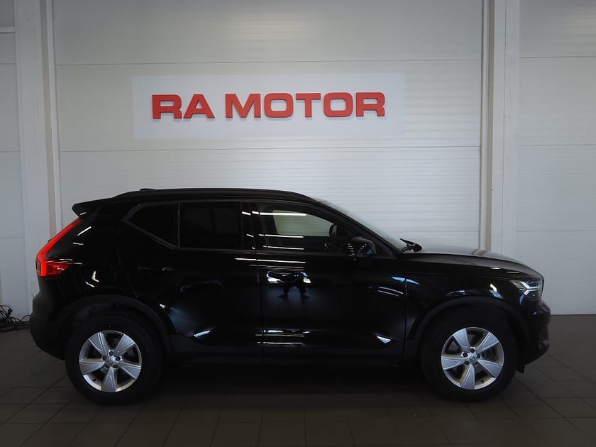 Bild 4 av Volvo XC40 D3 AWD 150hk Geartronic | Backkamera | VOC |