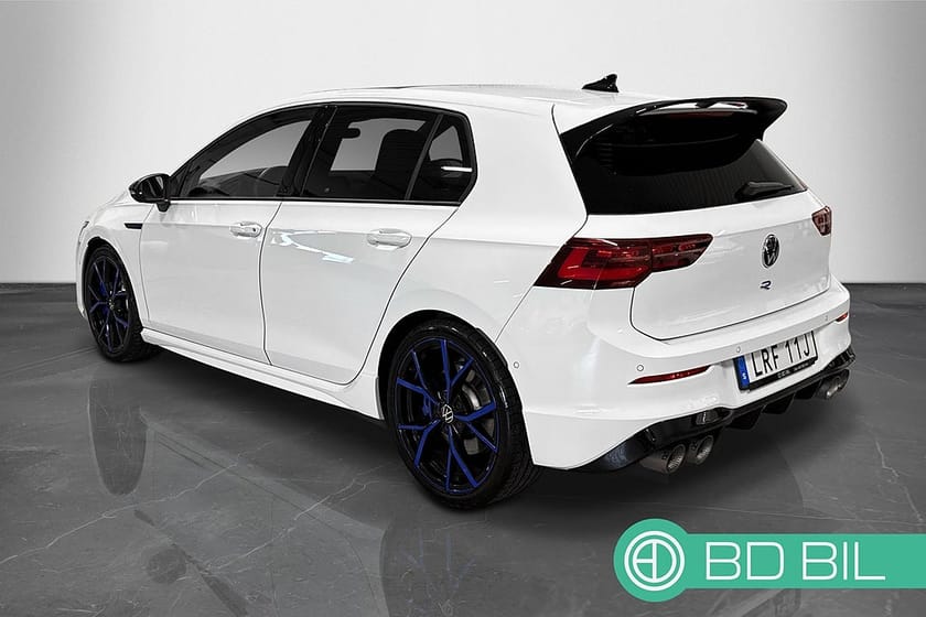 Bild 3 av Volkswagen Golf R 20 Years 20YE / PERFORMANCE PACK / MILLTEK DOWNPIPE / STERTMAN