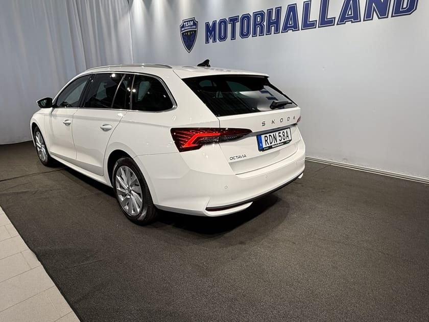 Bild 3 av Škoda Octavia Kombi COMBI SELECTION 1,5 TSI M-HEV 116 HK 7 VXL