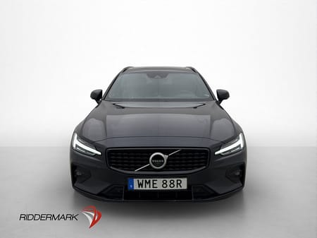Volvo V60 D3 R-Design Panorama B&W VOC HuD 360° Massage Värm