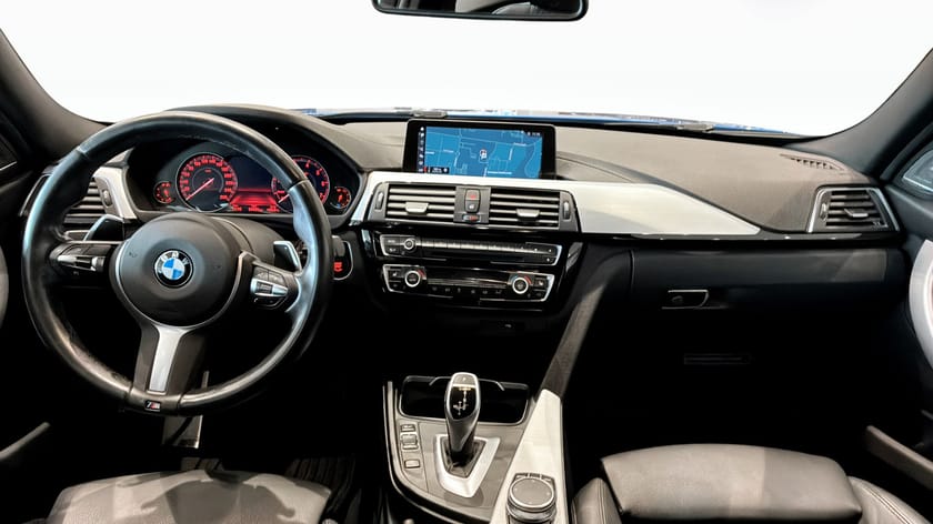 Bild 4 av BMW 320i xDrive Touring M sport, Dragkrok, HiFi