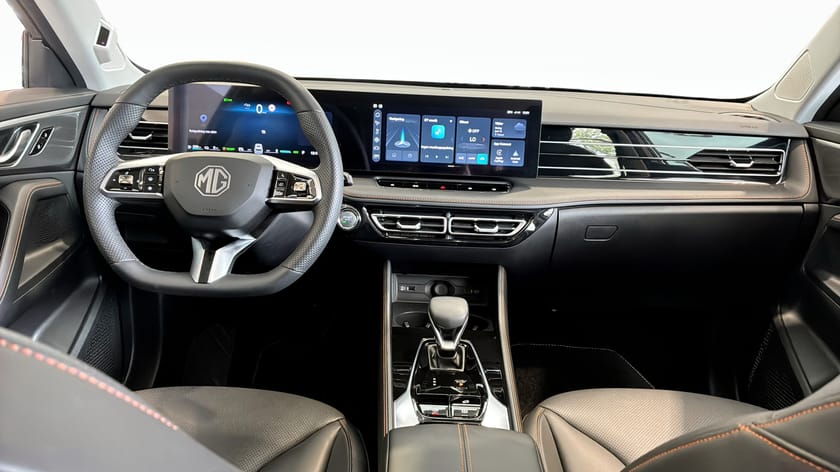 Bild 4 av MG HS PHEV LUX 1.5T AT