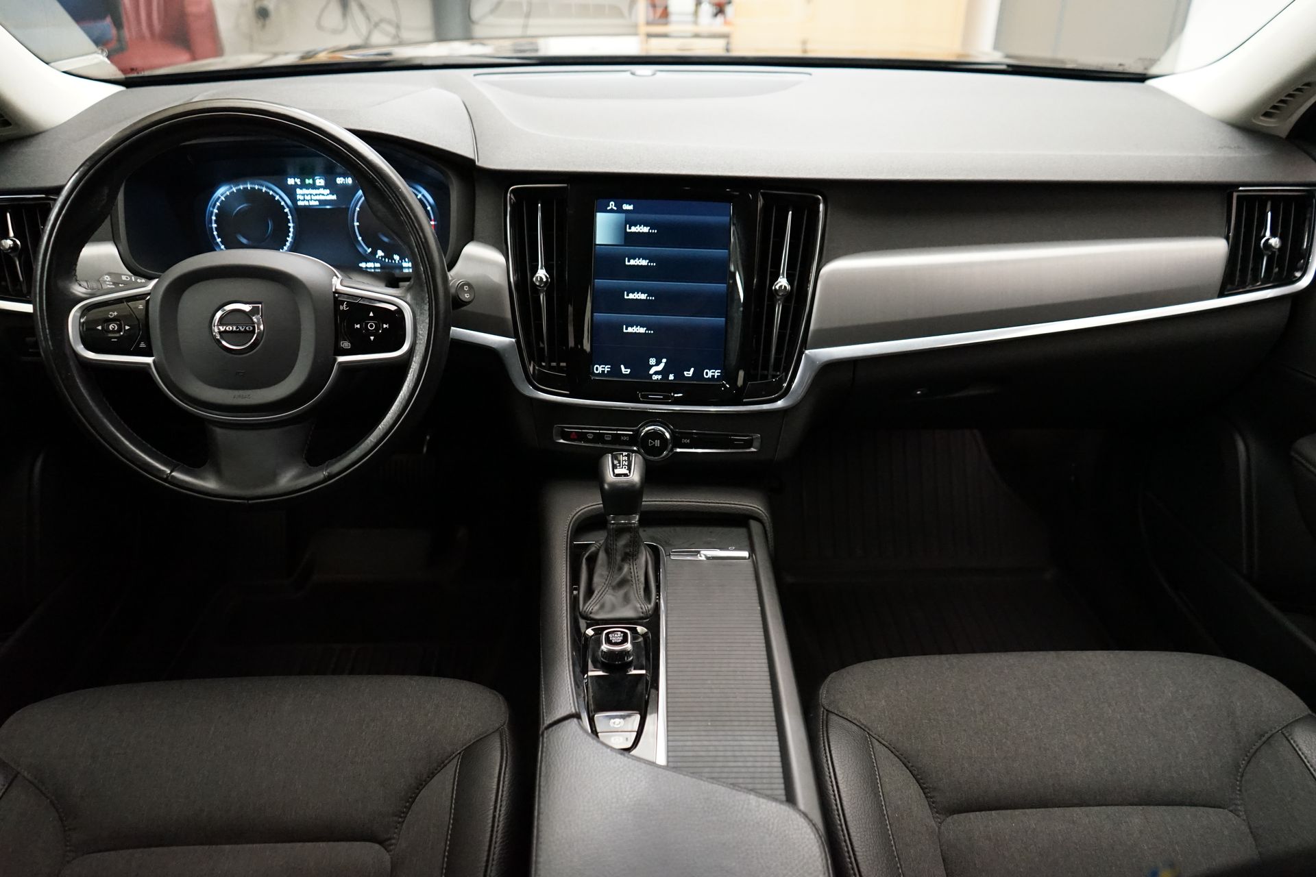 Volvo V90 D4 Momentum SE II, Dragkrok 2020, kuva 5/10