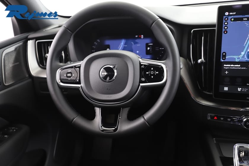 Bild 5 av Volvo XC60 T6 Plus Black Nordic Edition