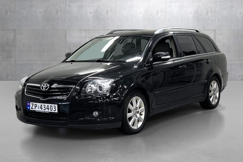 Bilde 1 av Toyota Avensis Stasjonsvogn NB, selges med div feil, les tilstandsrapport.