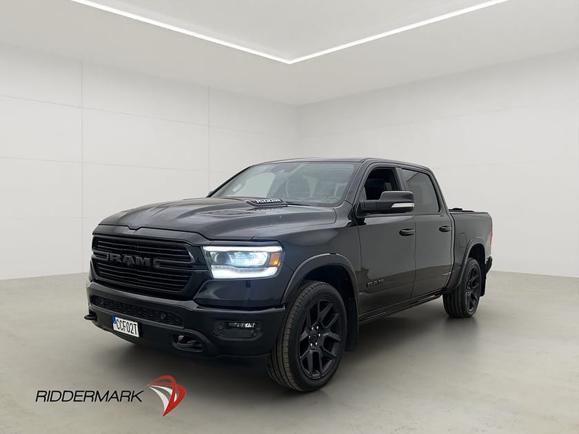 Bild 3 av RAM 1500 Crew Cab Dodge Laramie Night Luft Drag Diff H/K Pano 360°