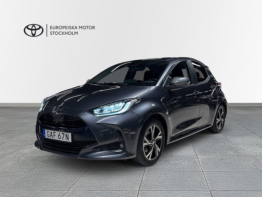 Bild 1 av Toyota Yaris Hybrid 115 1.5 HSD 5-d Active Plus Säkerhetspaket / V-Hjul