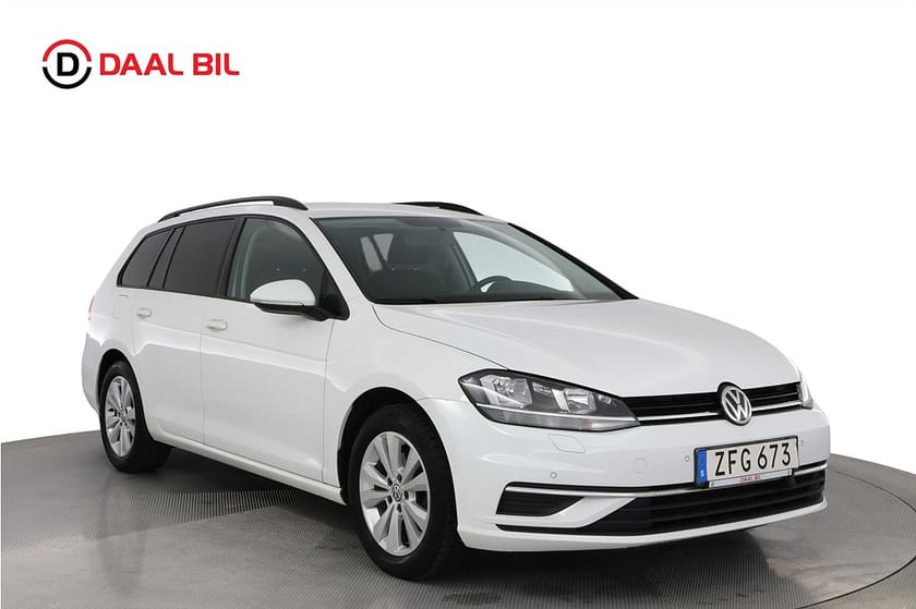 Bild 3 av Volkswagen Golf Sportscombi 1.0 TSI 110HK M-VÄRM CARPLAY P-SENS