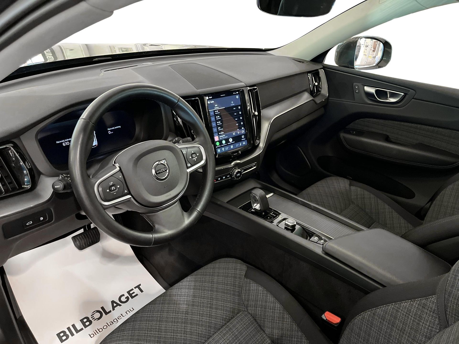 Volvo XC60 T6 Core Special Edition 2025, bild 6/10