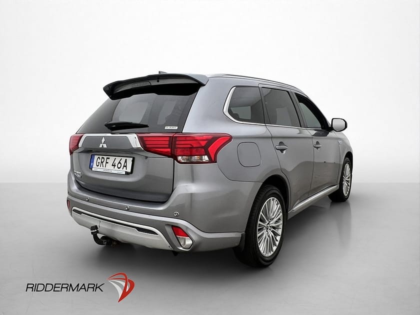Bild 4 av Mitsubishi Outlander PHEV AWD Business Dragkrok 360° Skinn