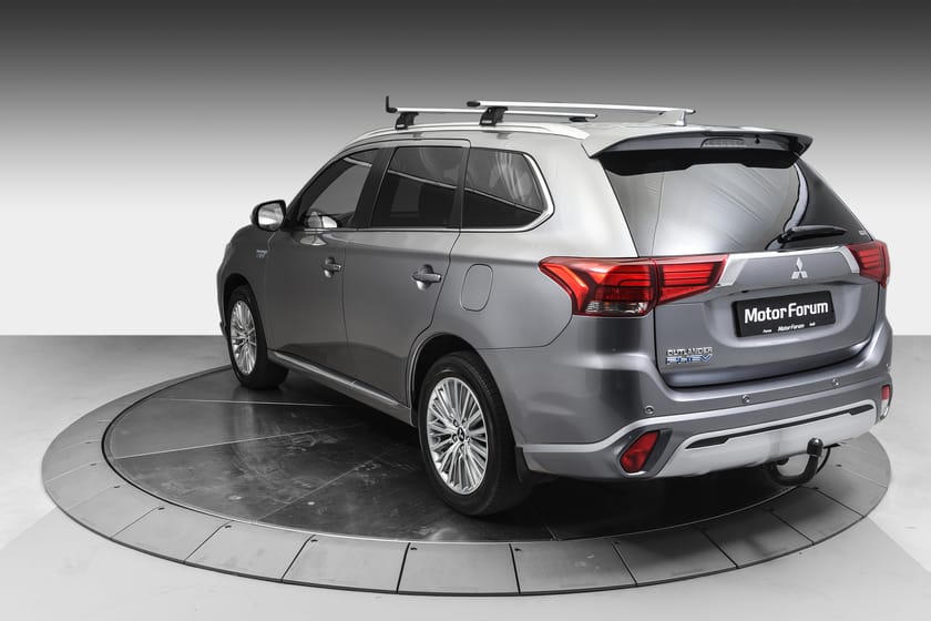 Bilde 3 av Mitsubishi Outlander PHEV Instyle+/norsk/Hengerfeste