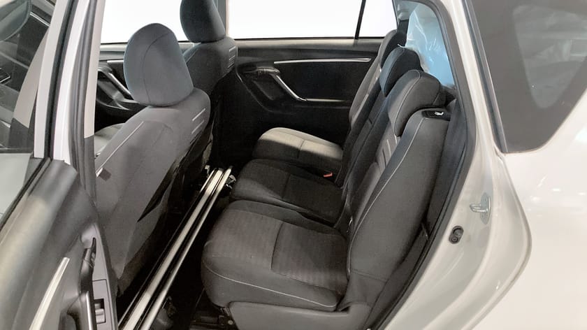 Bild 5 av Toyota Verso 1.8 Valvematic Manuell, 147hk