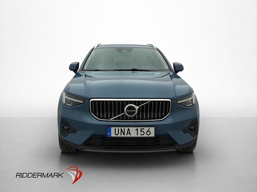 Bild 2 av Volvo XC40 T4 211hk Ultimate Bright H/K Pano  Läder Kamera