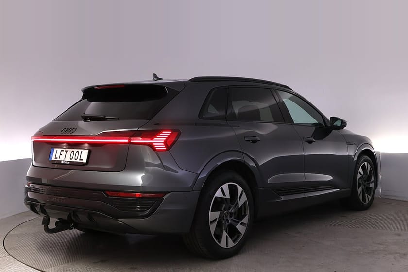 Bild 5 av Audi Q8 55 e-tron quattro Q S-line Selection Pano B&O Drag 360