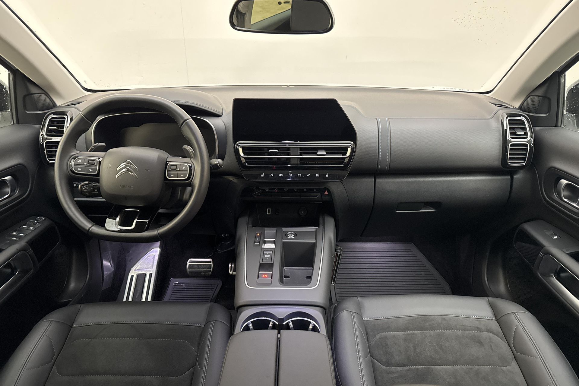 Citroen C5 Aircross 1.2 PureTech 130 2023, photo 7/10
