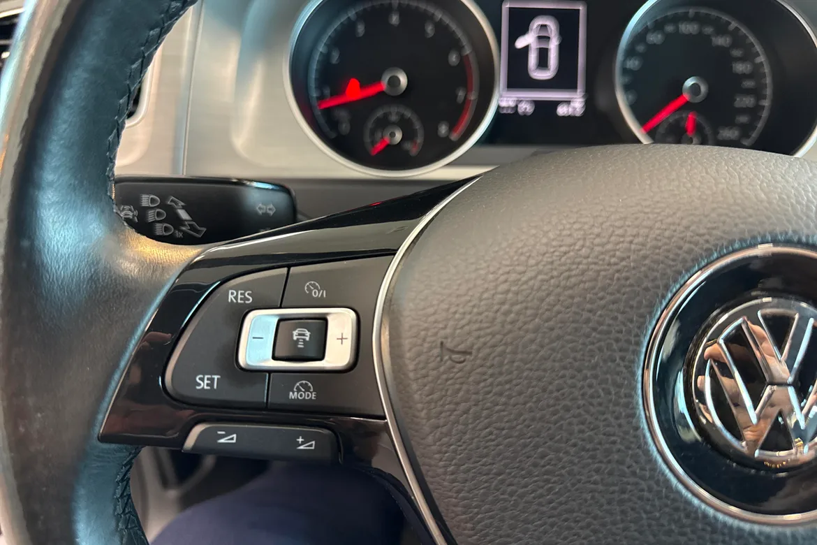 picture of a car