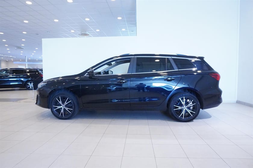 Bild 4 av MG 5 Long Range Electric 61kWh Luxury, Carplay, Elstol, Backkamera