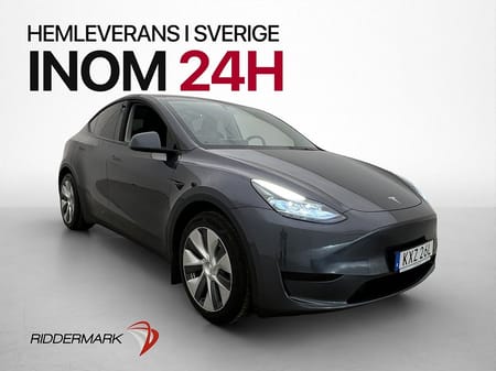 Tesla Model Y Standard Range RWD Värmepump Pano Drag MOMS