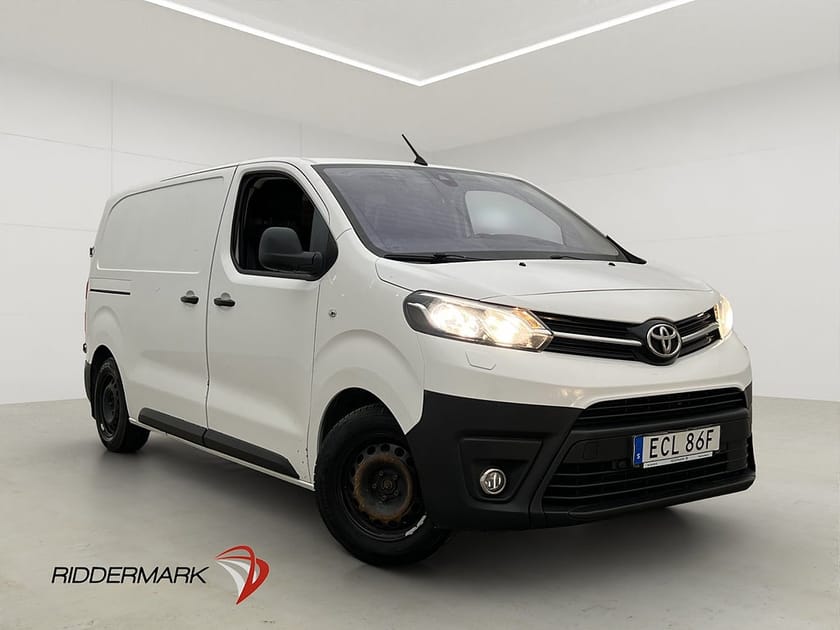 Bild 3 av Toyota Proace L2 Ny-Kamrem Värmare Drag PDC 2xDörrar MOMS
