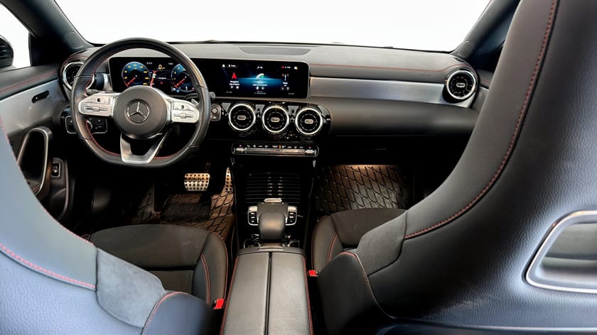 Bild 4 av Mercedes-Benz CLA 200 Shooting Brake AMG-Line / Pano / Drag