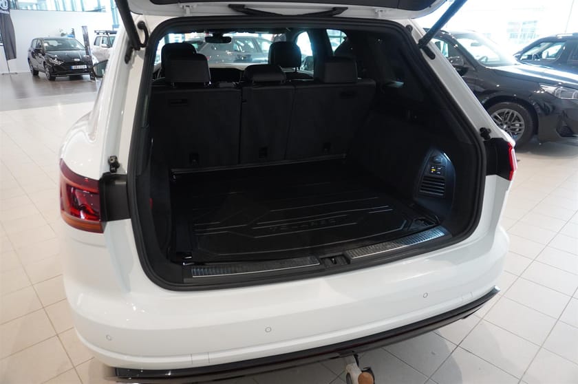Bild 5 av Volkswagen Touareg 3.0 V6 TDI 4Motion R-Line Drag