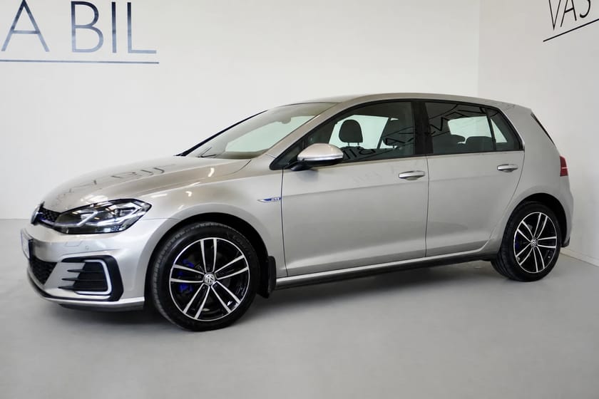 Bild 4 av Volkswagen Golf GTE Cockpit/V-hjul/3,45% Ränta