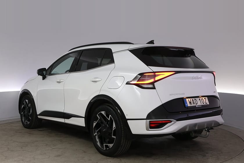 Bild 4 av Kia Sportage PHEV AWD GT-Line Pano HK 360 BLIS Elstol Drag