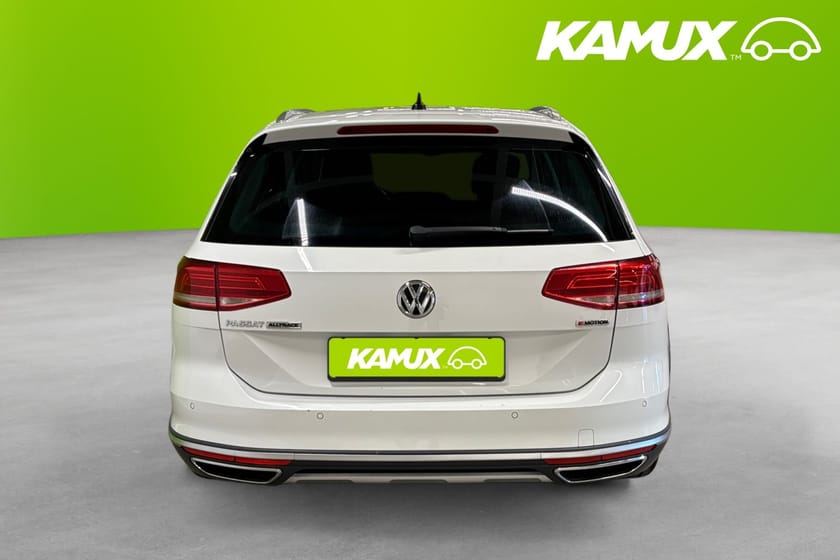 Bild 5 av Volkswagen Passat Alltrack 2.0 TDI 4M DSG Sequential 190hk Värmare Drag Kamera Cockpit