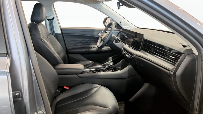 Bild 3 av MG HS PHEV LUX 1.5T AT (BLACK)