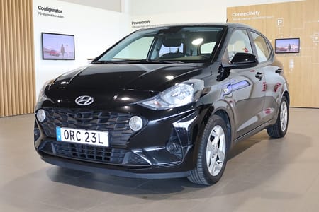 Hyundai i10 1.0 blue AMT Essential CarPlay Rattvärme Leasbar