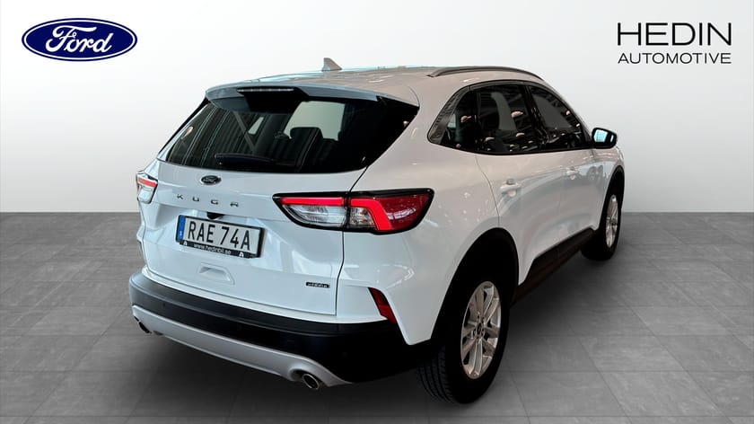 Bild 2 av Ford Kuga Plug-In Hybrid Titanium PHEV 64KM /Vinter Pkt.